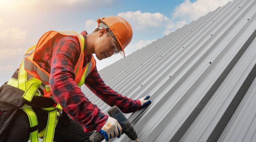 Professional Emergency Roof Repairs services in Milburn, OK